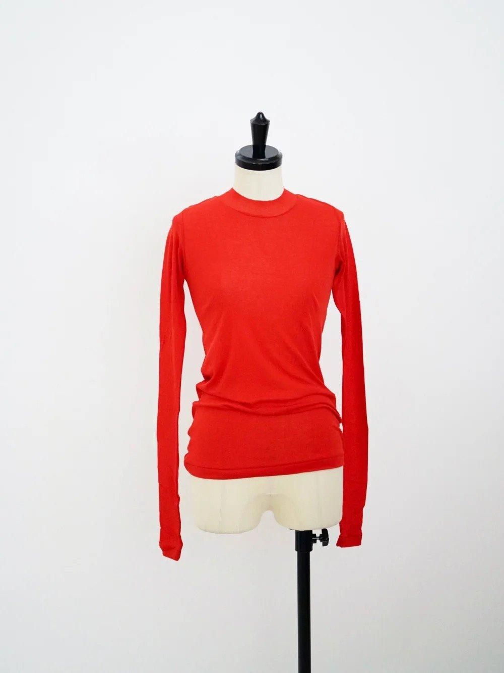 AURALEE SUPER HIGH GAUGE SHEER RIB L/S TEE / RED