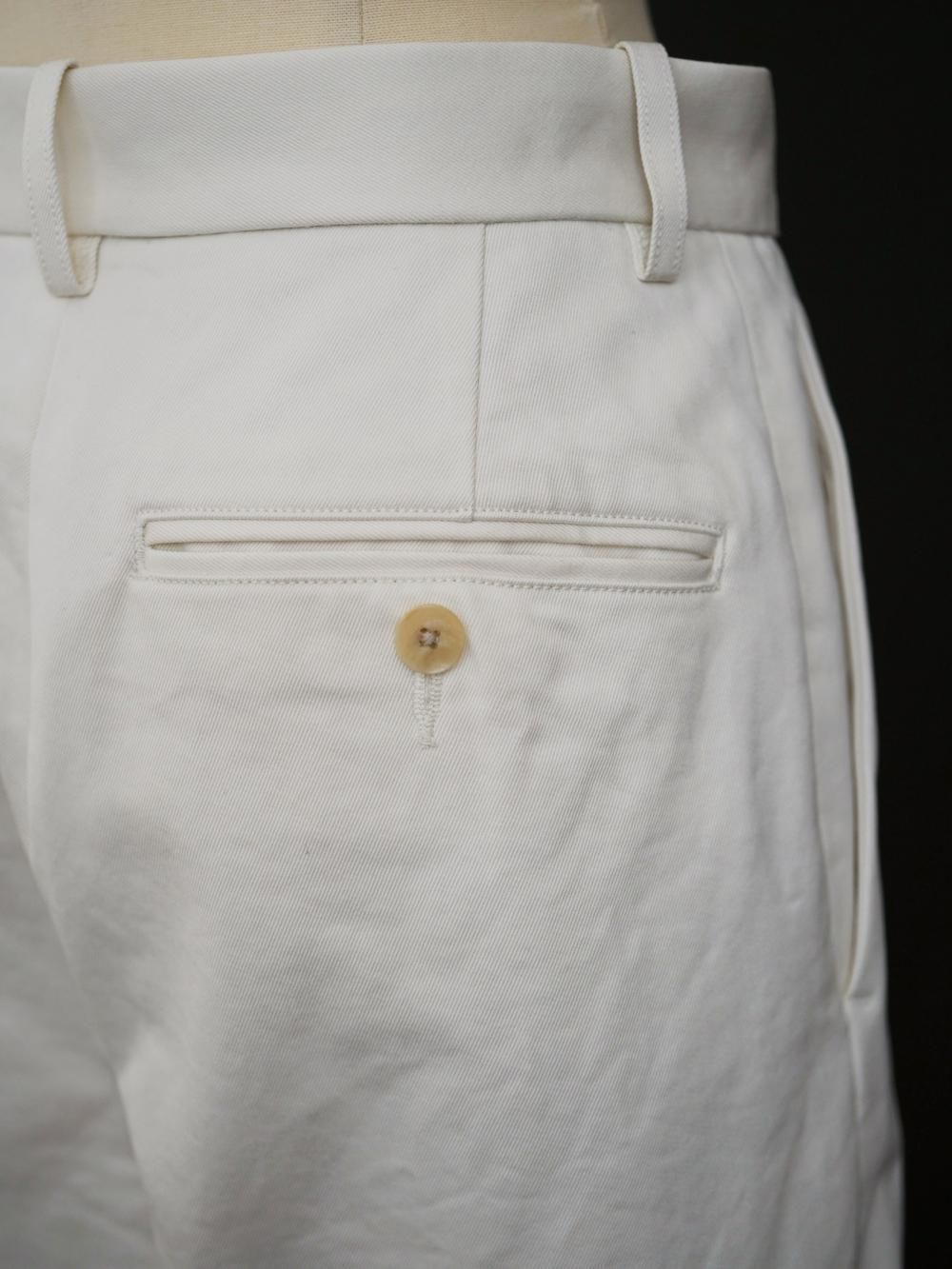 AURALEE WASHED FINX CHINO NARROW PANTS / IVORY WHITE - n e p