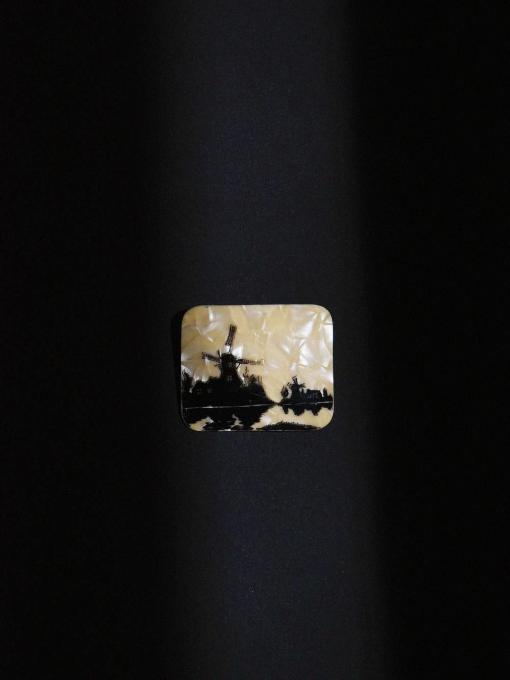VINTAGE CELLULOID PIN