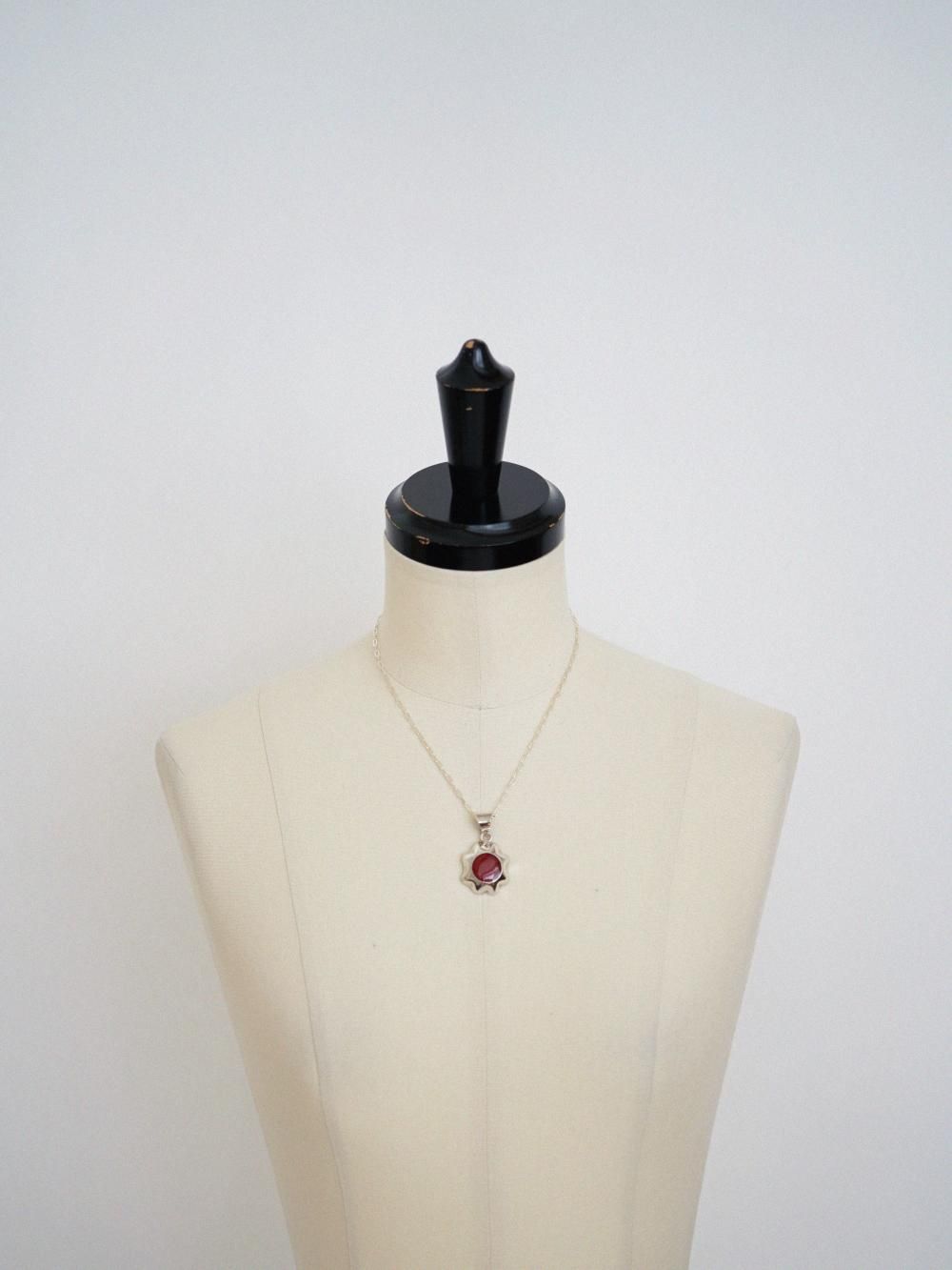 VINTAGE NECKLACE