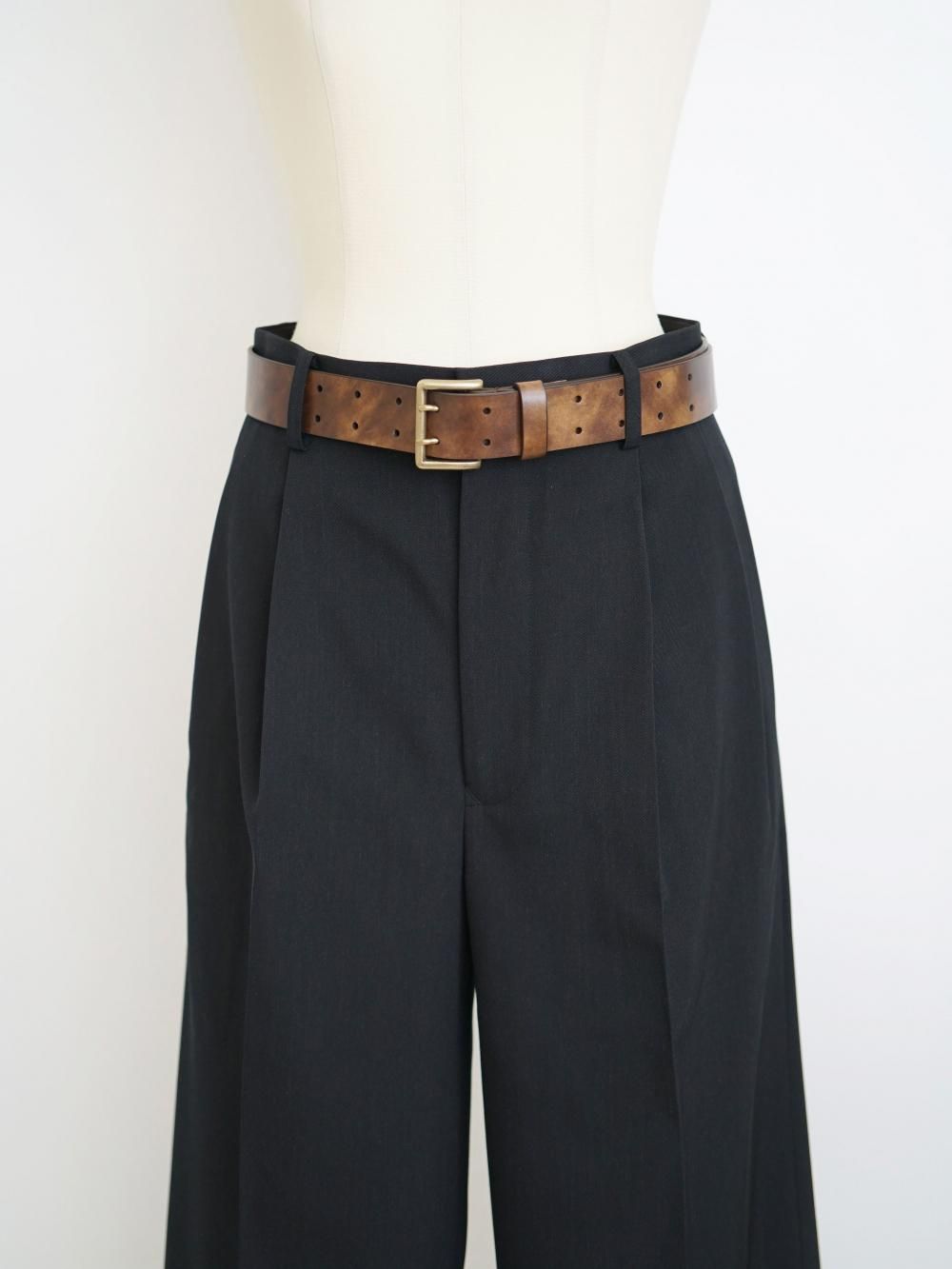 AURALEE TWO-HOLE BUCKLE BELT / M - n e p AURALEE TWO-HOLE BUCKLE BELT / M - n e p