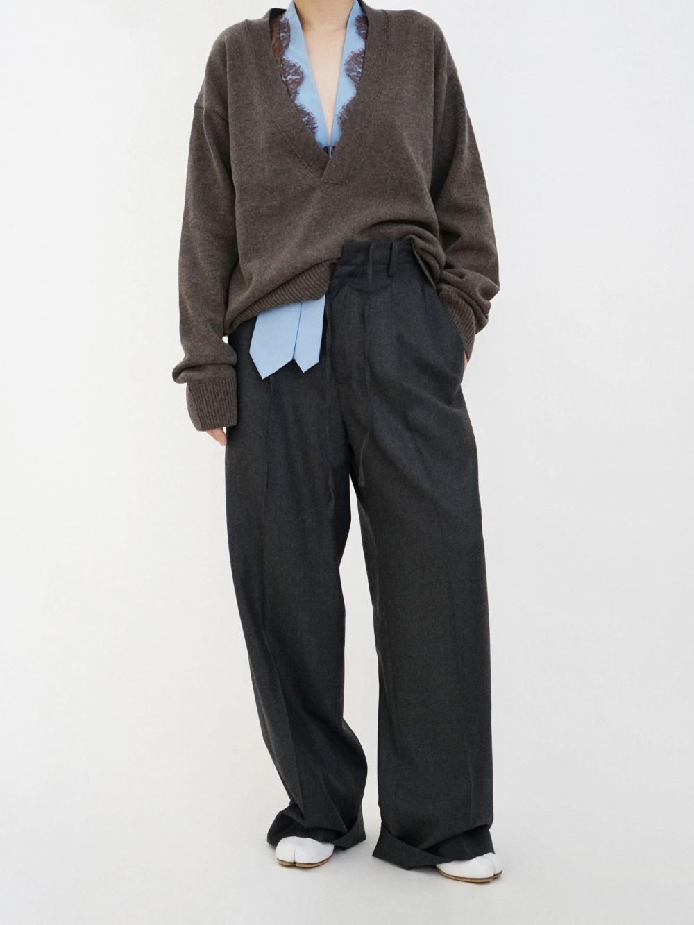 スーツ AURALEE 24AW SUPER LIGHT WOOL SLACKS 5 AURALEE 24AW SUPER LIGHT WOOL JUMPSUIT 4 - メルカリ