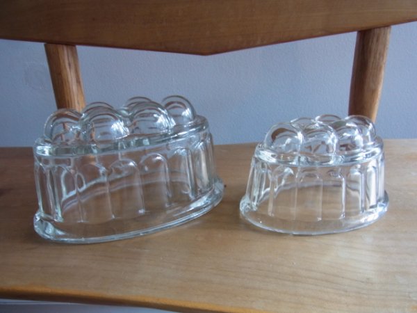 アンティークゆらゆらガラス製ゼリーモールド - ヨーロッパアンティーク陶器・シルバー・グラス・雑貨の専門店 ♪アンティーク・カナダ♪