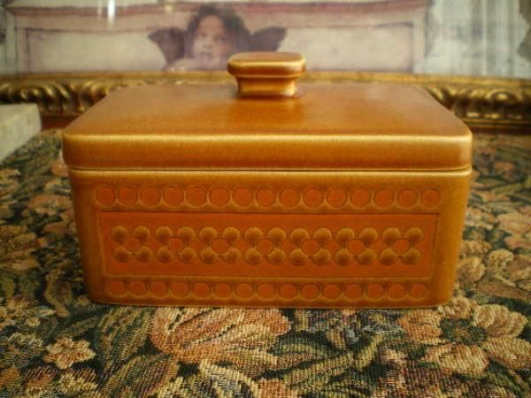 イギリス ヴィンテージ HOVIS ノベルティ 陶器製 バターケース 希少 - drop antiques ドロップアンティークス アンティーク 家具と雑貨