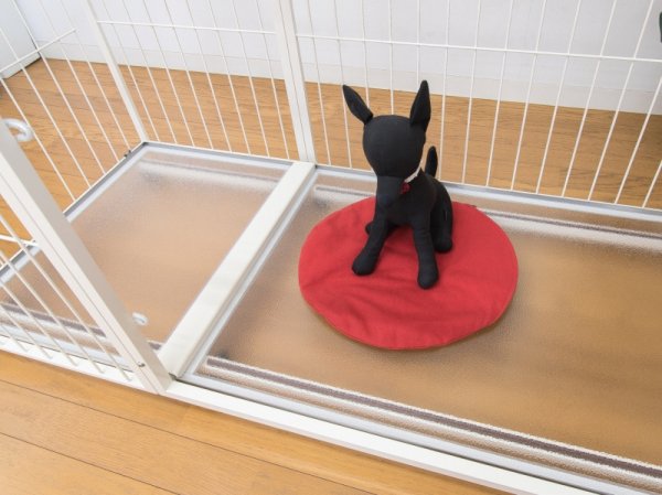 レギュラーサイズのトイレトレーを使う小型犬さんにオススメ！おしゃれな2部屋タイプのドッグケージ - 犬猫用のおしゃれなケージ ゲート extail  エクステイル