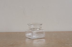 Signe Persson-Merin SWEDEN BodaNova Sill i kvadrat Glass Jar / SIZE M-3 H8.5cm