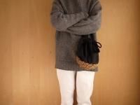 ROUND CLUTCH BASKET