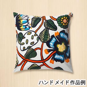 マリメッコ（marimekko）生地（ファブリック）ティアラ（Tiara）【10cm