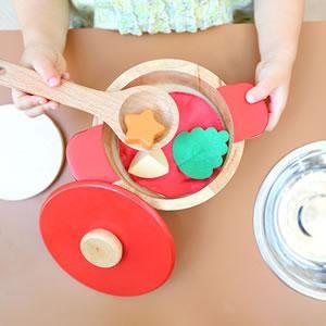 ウッディプッディ はじめてのおままごと おなべでグツグツセット