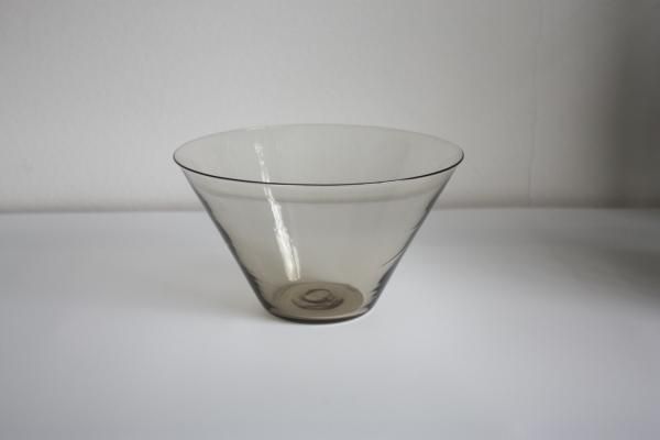 永木卓 コルクキャップ付きピッチャー 永木卓 コルクキャップ付きピッチャー 永木 卓（RITOGLASS） - NODE