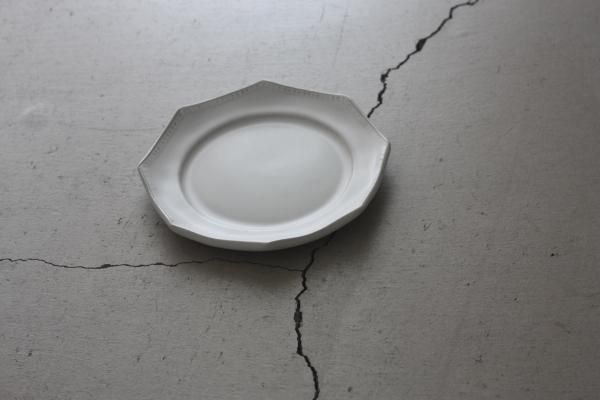 古着人気アイテム 吉田健宗 白釉オクトゴナル皿（小） - POOL+ 食器