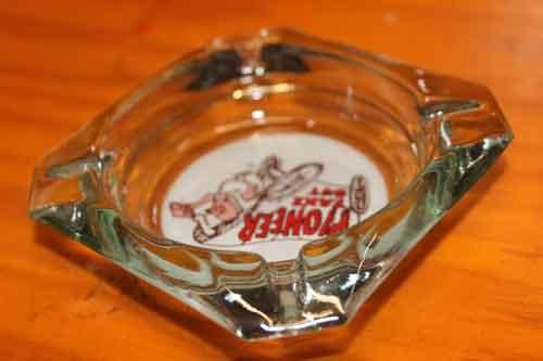 アメリカビンテージ 灰皿 SALE】70'sアメリカ ホテル ホリデイ・イン 陶器製