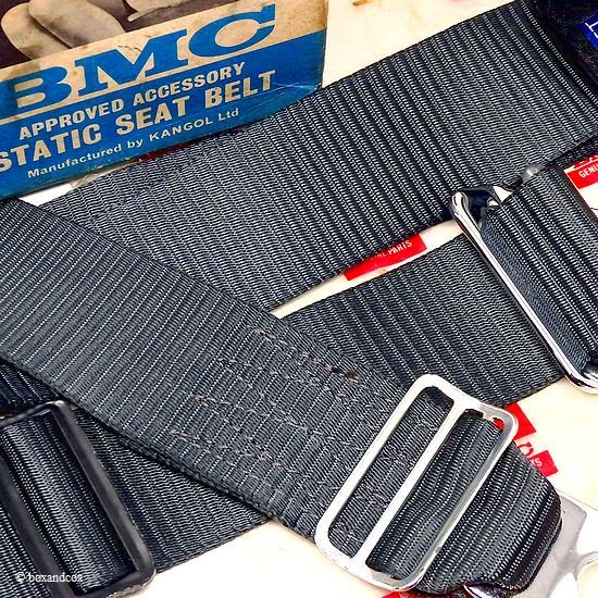 貴重！ BMC GENUINE KANGOL 3Point Static Seat Belts/BMC純正 カンゴール 3点式シートベルト セット  デッドストック BOX - bac style