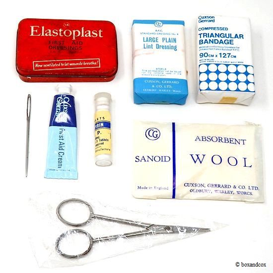 1960's Vintage RAC/Royal Automobile Club MOTORISTS FIRST AID KIT 