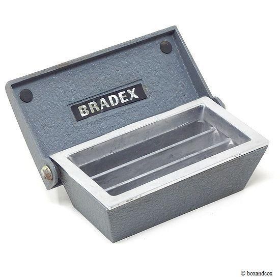 NOS BRADEX SAFETY ASHTRAY/ アッシュトレイ 灰皿 デッド