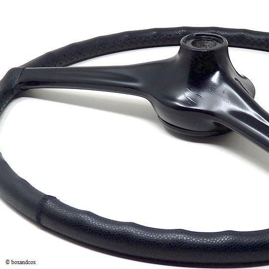 1960's BMC BL MINI MK2/3 ORIGINAL STEERING WHEEL & MOTIF 1960's BMC BL MINI MK2/3 ORIGINAL STEERING WHEEL & MOTIF