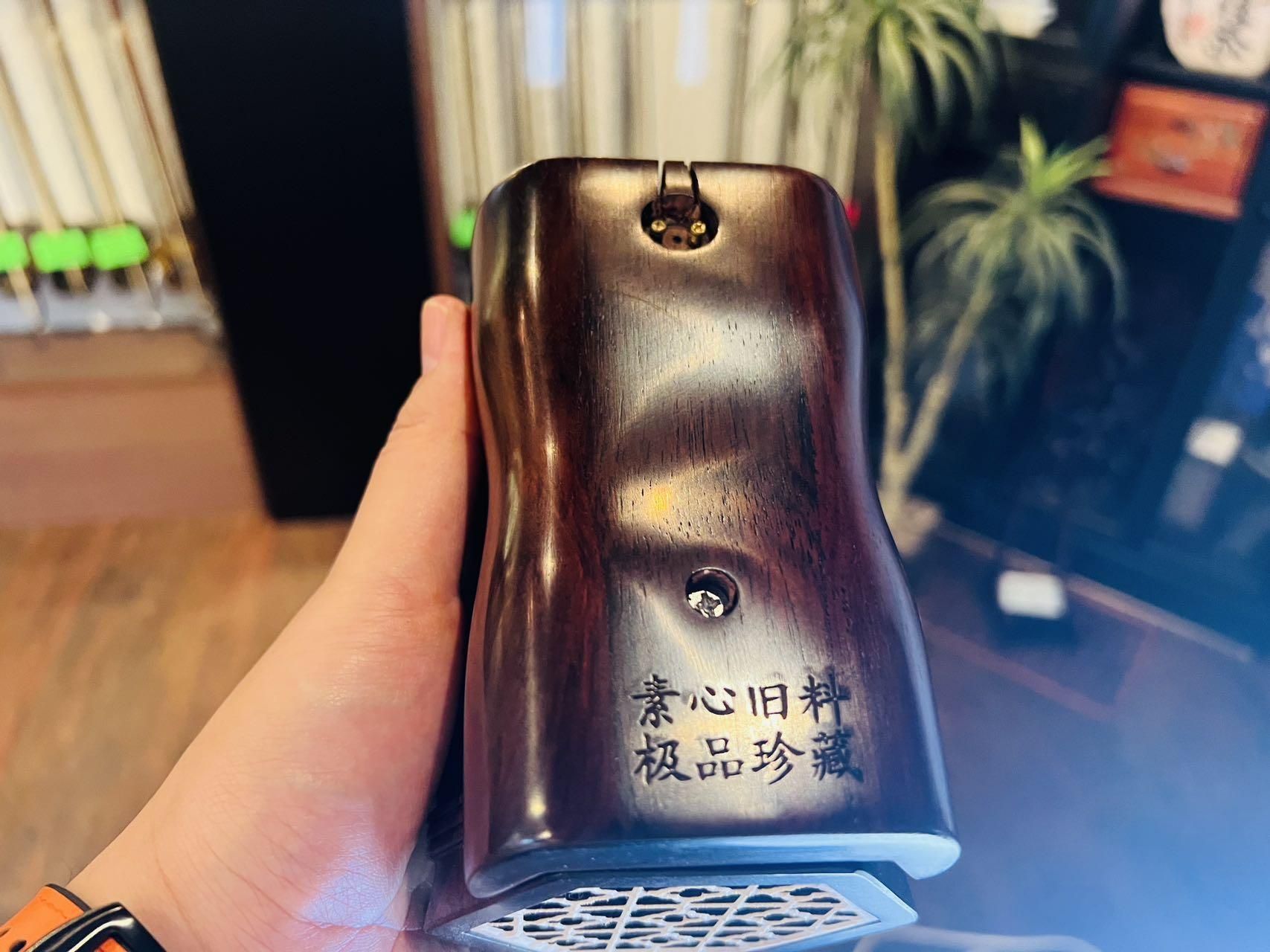 明清老紅木二胡 素心旧料極品珍蔵 （試聴可）N-HLK60-0603