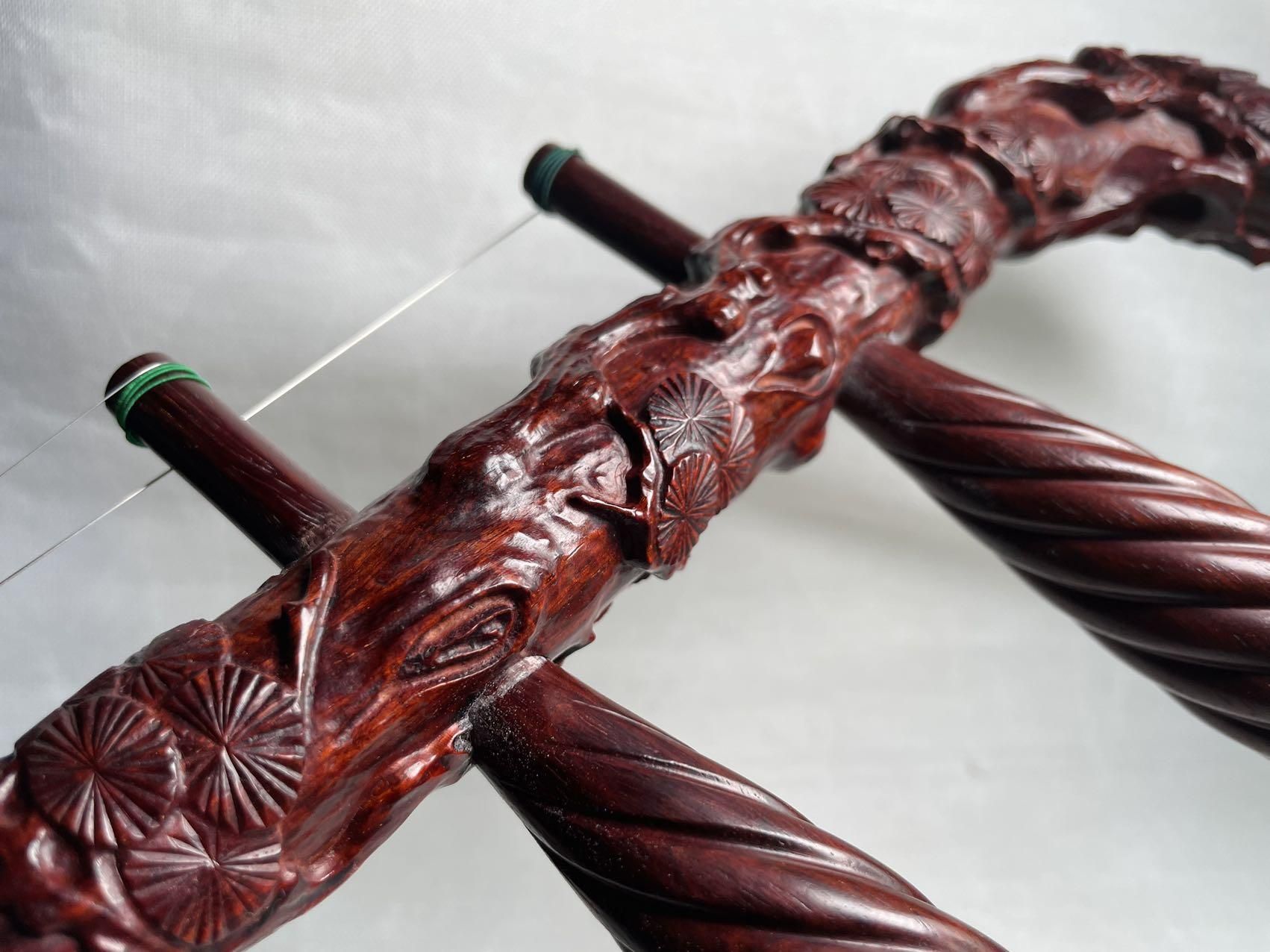 萬其興手工版 手彫彫刻『聴松』くりぬき印度紫檀極品二胡 二胡収蔵証