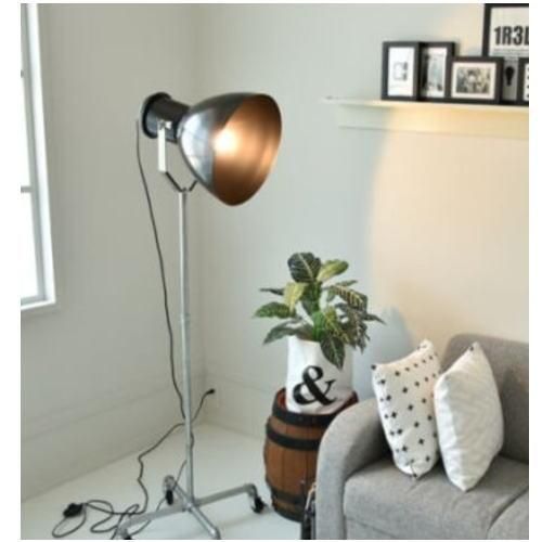 HUNT FLOOR LAMP / ハントフロアランプ - デザイナーズ家具