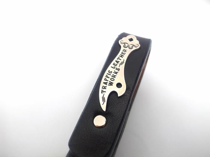 キーループ | TRAFFIC LEATHER WORKS 丁寧な手縫いで丈夫に