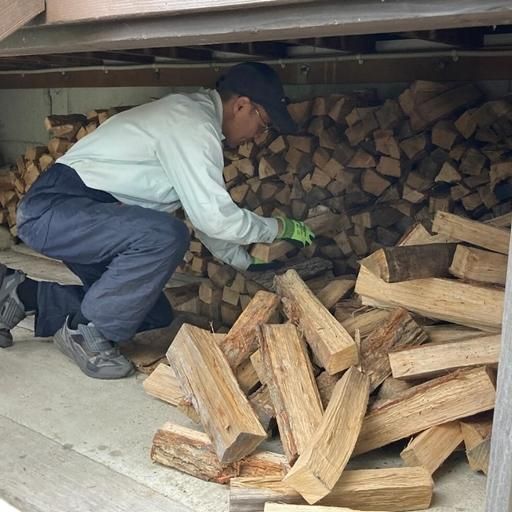 京都薪販売かたぎや|原木から丸棒が!