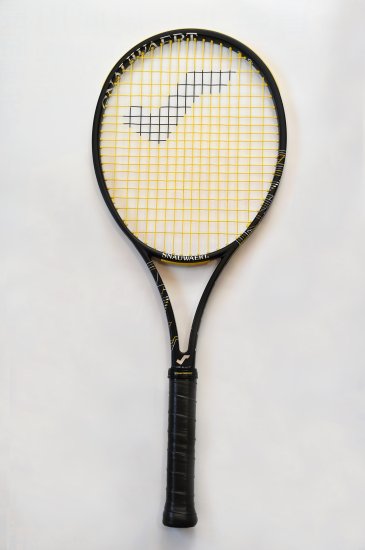 新品！SNAUWAERT テニスラケット ハイ-テン98／HI-TEN 98 R商品情報