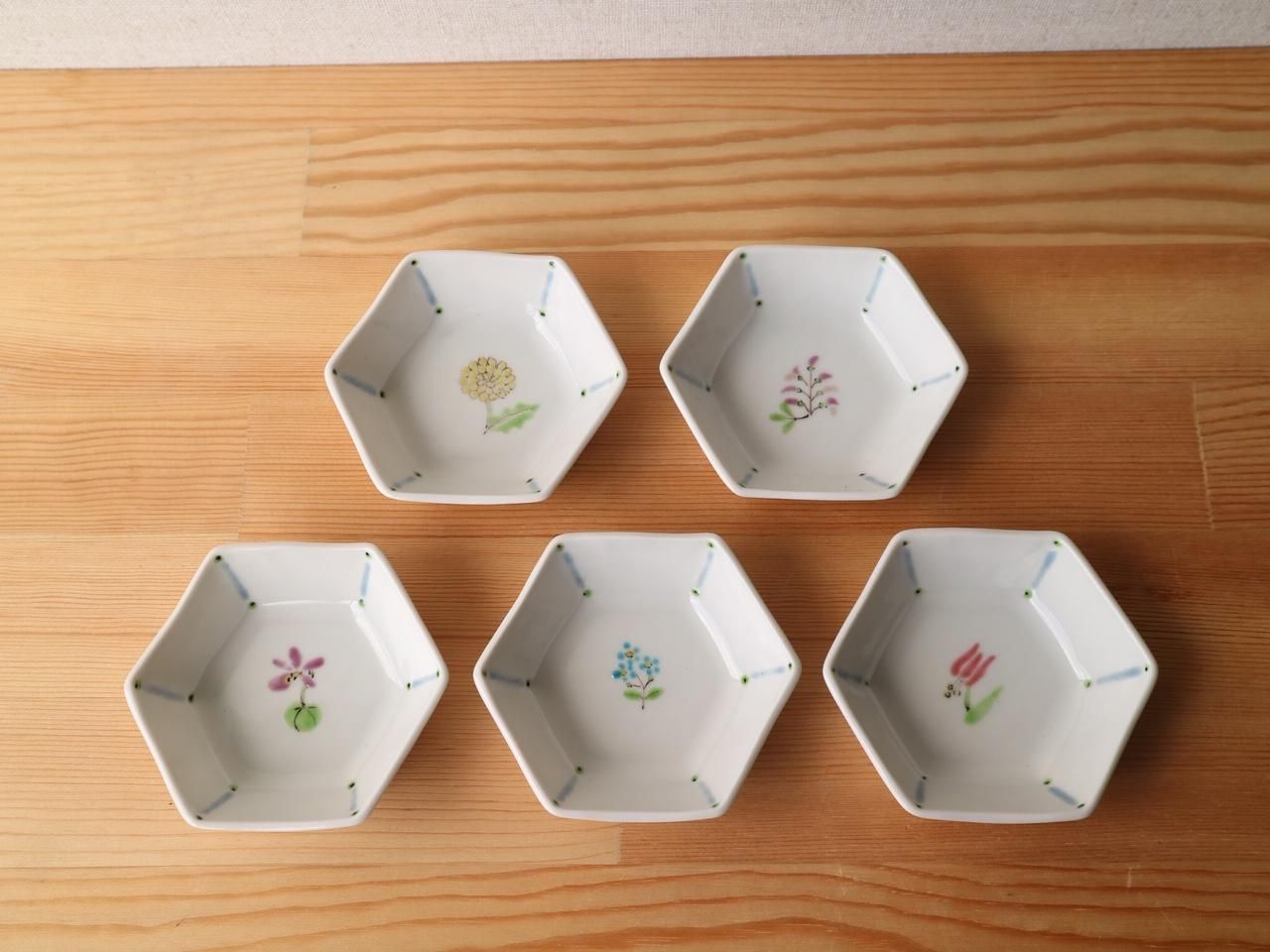 小鉢・盛鉢 - 加賀商会は絵付工房色絵 遊を運営しております