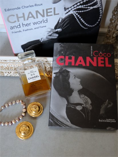 Citations Coco Chanel Book フランス語版 メール便ok Sartoria Life ヨーロッパアンティーク ブロカント インテリア雑貨のサルトリアライフ
