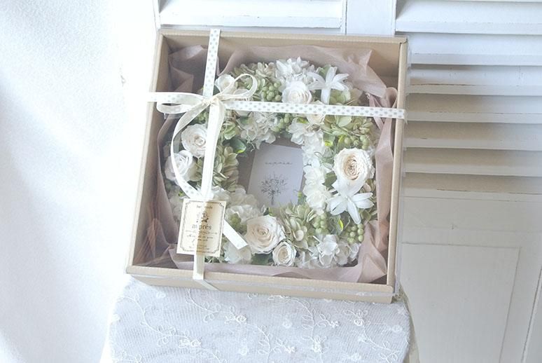 結婚祝い、両親贈呈におすすめ／人気の爽やかホワイトリース！