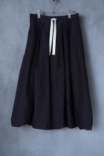 KLASICA  クラシカ　BOX BUTTER スカート Black  【ラスト1点】