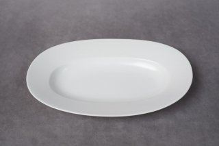yumiko iihoshi porcelain イイホシユミコ  oval plate L  color:lily white