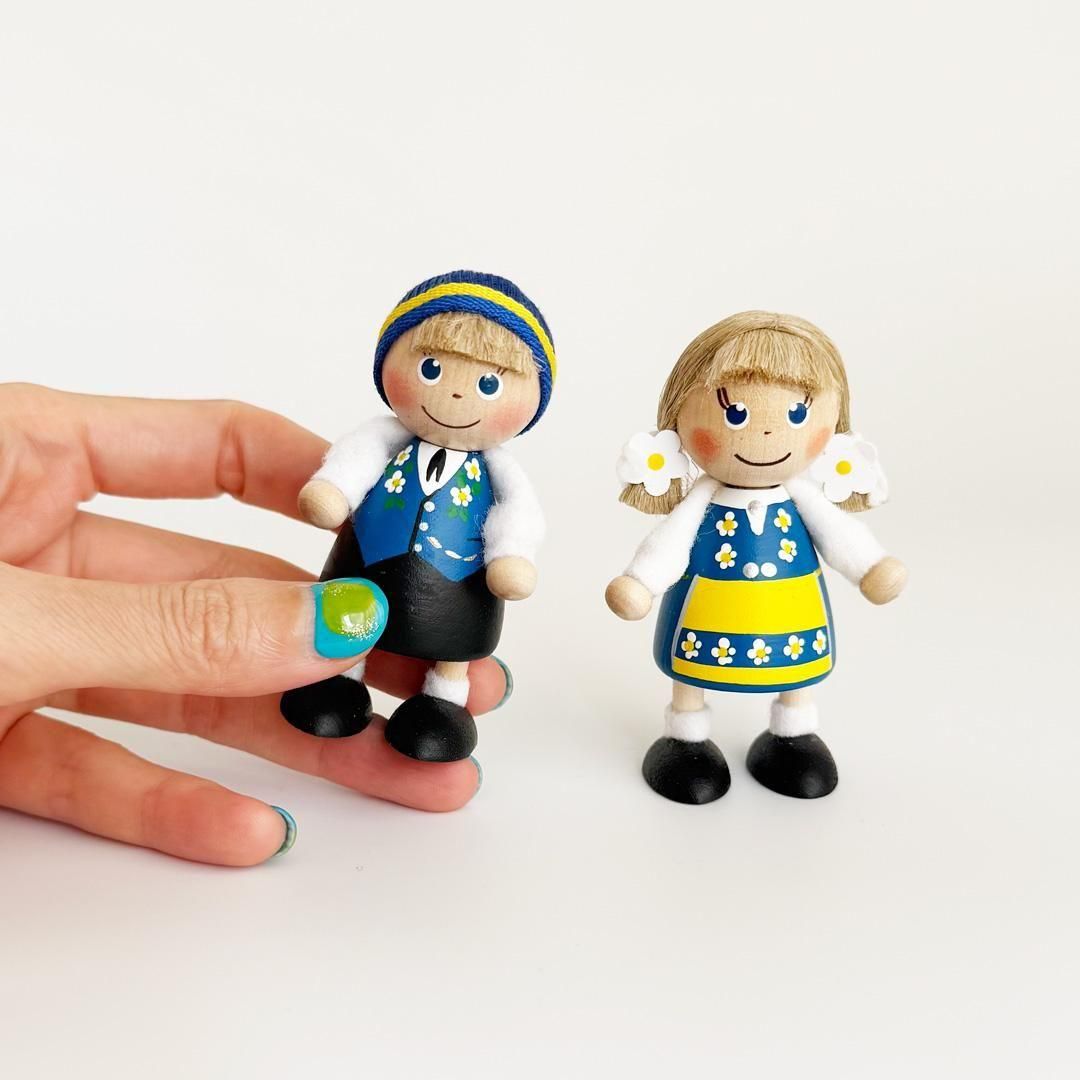 スウェーデンガール | 北欧フィギュア - 北欧雑貨のLiLiCoCo(リリココ スウェーデンガール | 北欧フィギュア - 北欧雑貨のLiLiCoCo(リリココ