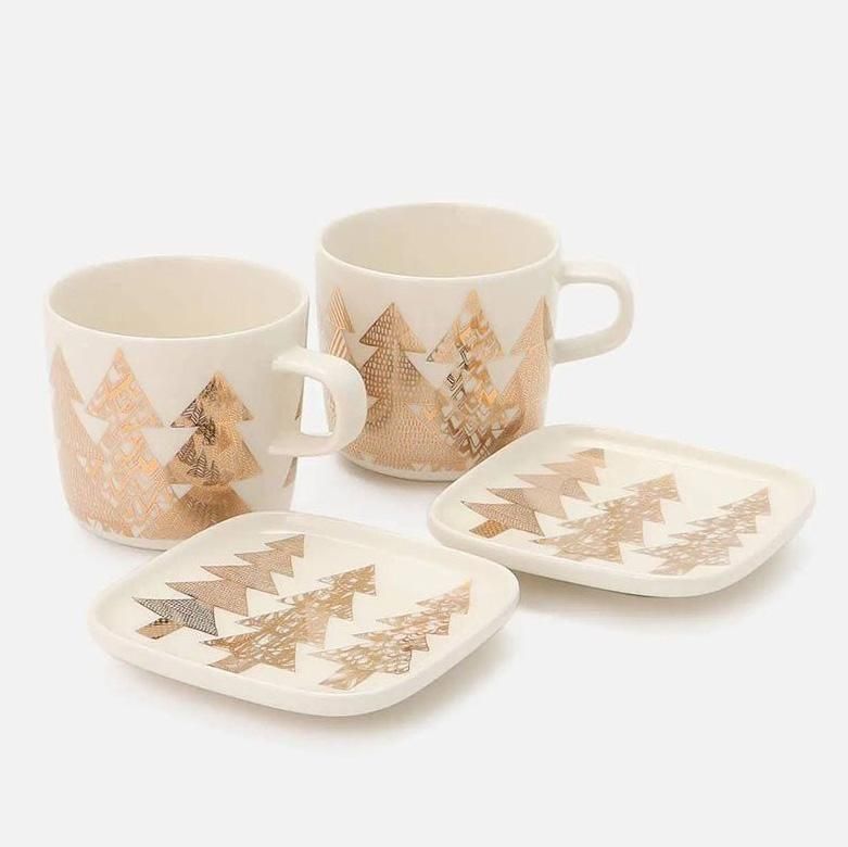 マリメッコ Kuusikossa | カップ＆プレート2客セット - 北欧雑貨の