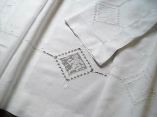 アンティーク イタリア ホームスパンリネン クロスステッチ刺繍