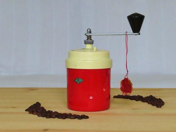 DOMENICO ATTANASIO NAPOLI 1725 手挽きコーヒーミル - メルカリ