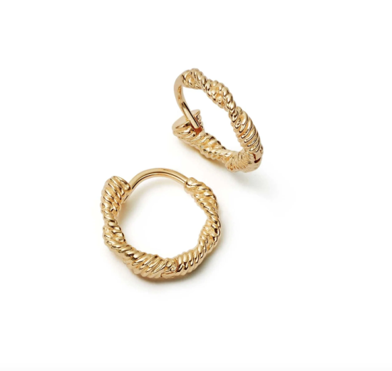 ROPE TWIST HUGGIE HOOP PIERCE - GOLD - DAISY GLOBAL |[公式 ROPE TWIST HUGGIE HOOP PIERCE - GOLD - DAISY GLOBAL |[公式