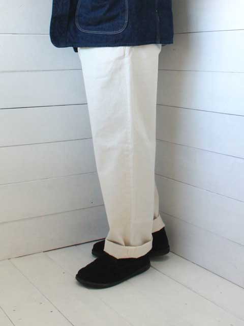 A VONTADE (アボンタージ) <br>Type 45 Chino Trousers - Wide Fit - natural (VTD-0340-PT) チノパン
