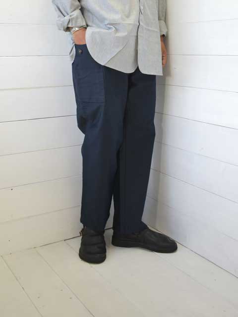 POST OVERALLS (ポストオーバーオールズ)<br>E-Z WALKABOUT Pants - vintage moleskin-