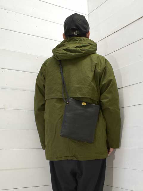 SLOW(スロウ) mini shoulder bag -bono- (49S300K) レザーショルダーバッグ