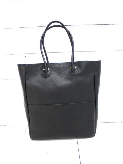 basic black tote bag