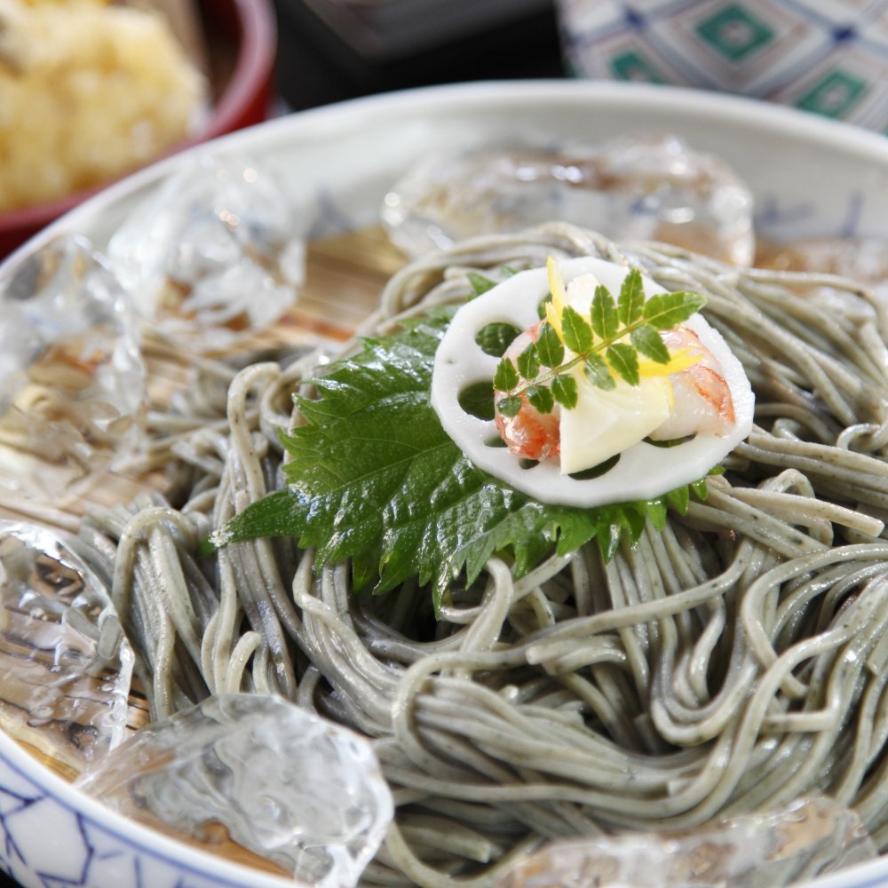 讃岐茶うどん（香川県高瀬町茶使用） つゆなし 1袋約2人前 200ｇ 石丸製麺 超ポイントアップ祭 - 和菓子