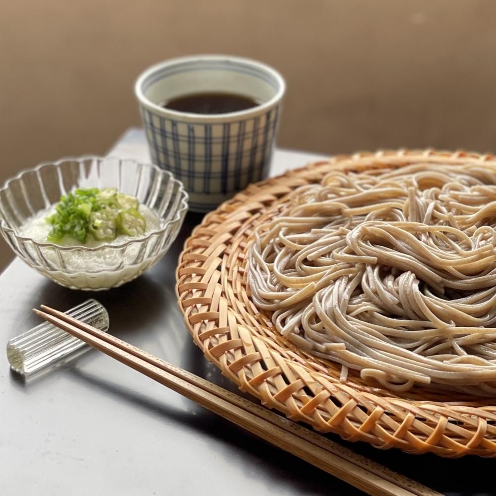 挽きたて二八（やや細・乱切） - 奥会津 奈良屋