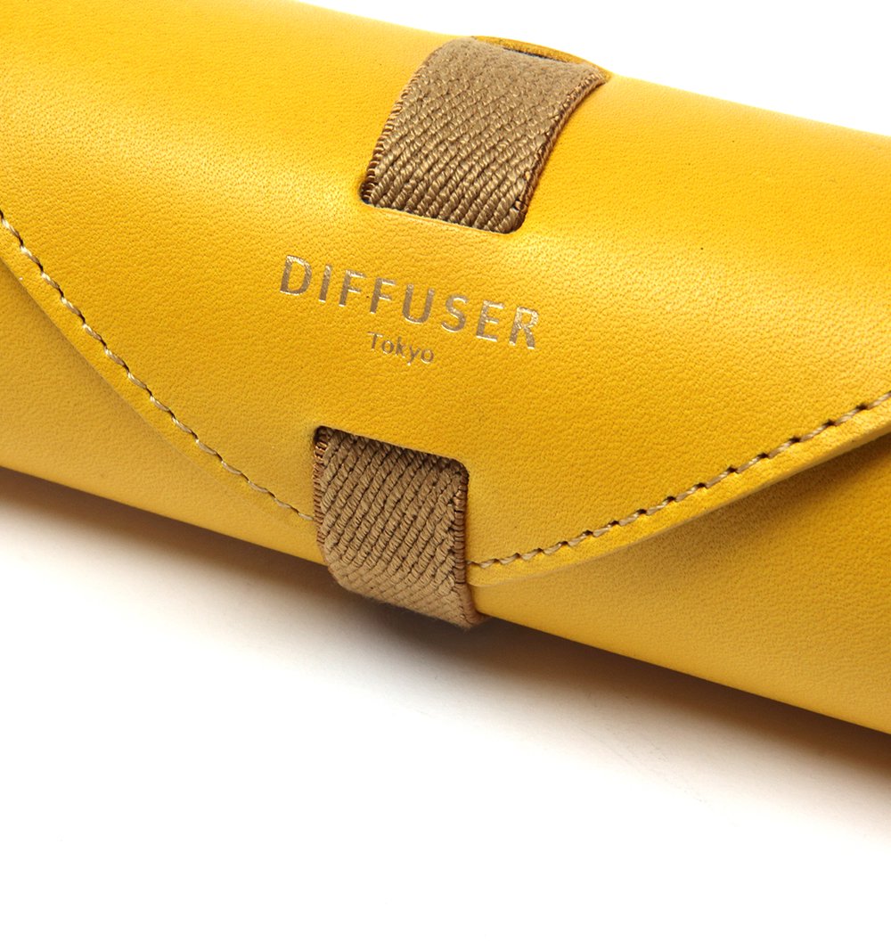 OIL LEATHER ROLL EYEWEAR CASE / Yellow & Navy