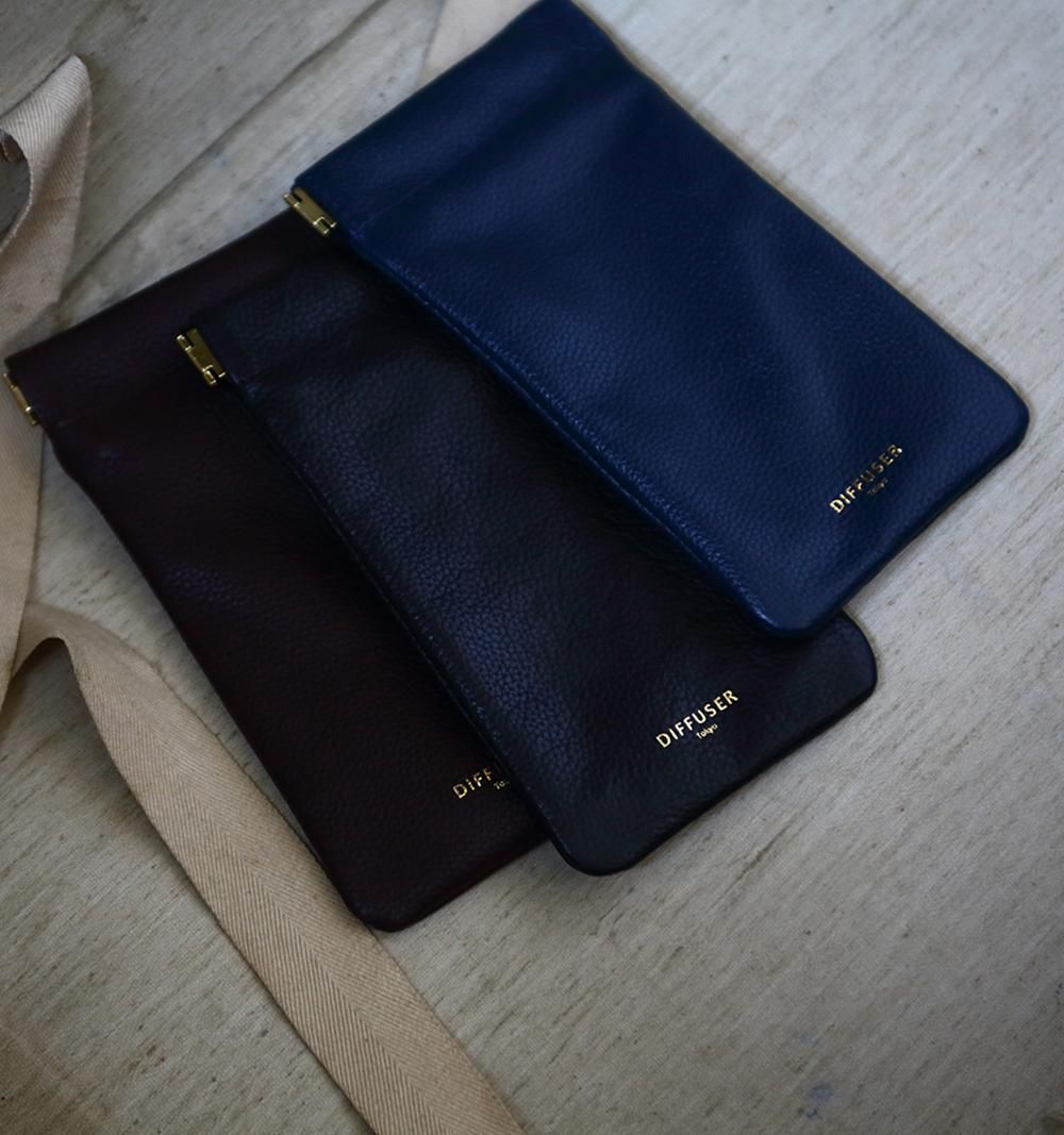 DIFFUSERディフューザー　メガネケース SHRINK COW MULTI CASE / Camel | DIFFUSER online store