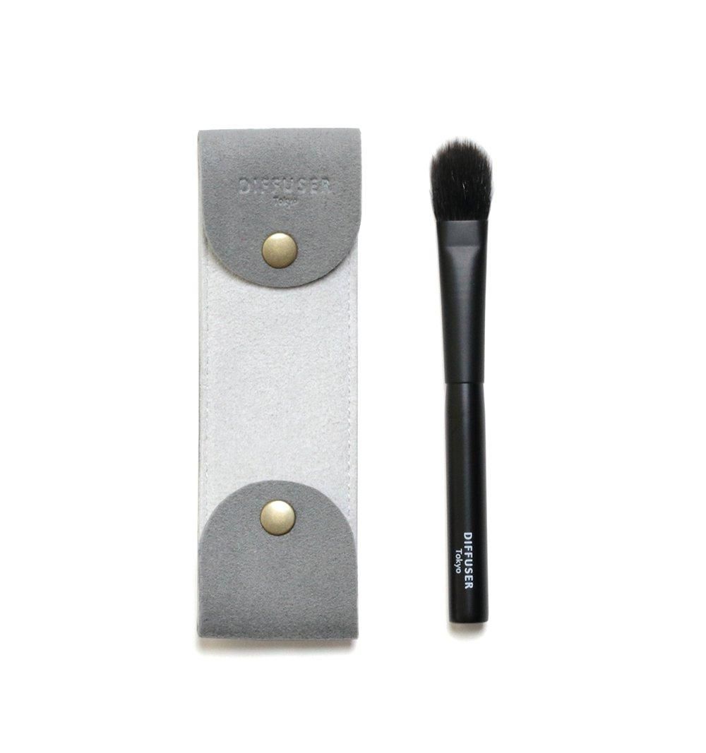 BLACK MAINTENANCE BRUSH WITH THE CASE / Camel & Beige
