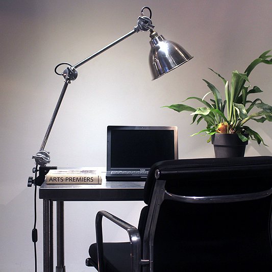 アート感タップリのオリジナルテーブルランプ Doctor desk lamp-sus ...