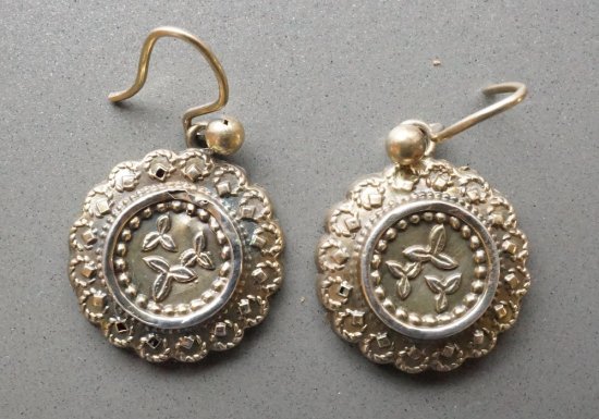 1887 イギリス製シルバーレースピアス - antique u0026 vintage jewelry meltingpot(メルティングポット）