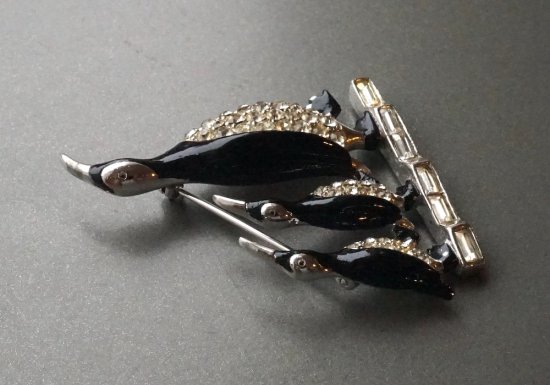 1950 Boucherペンギンブローチ - antique & vintage jewelry meltingpot(メルティングポット）