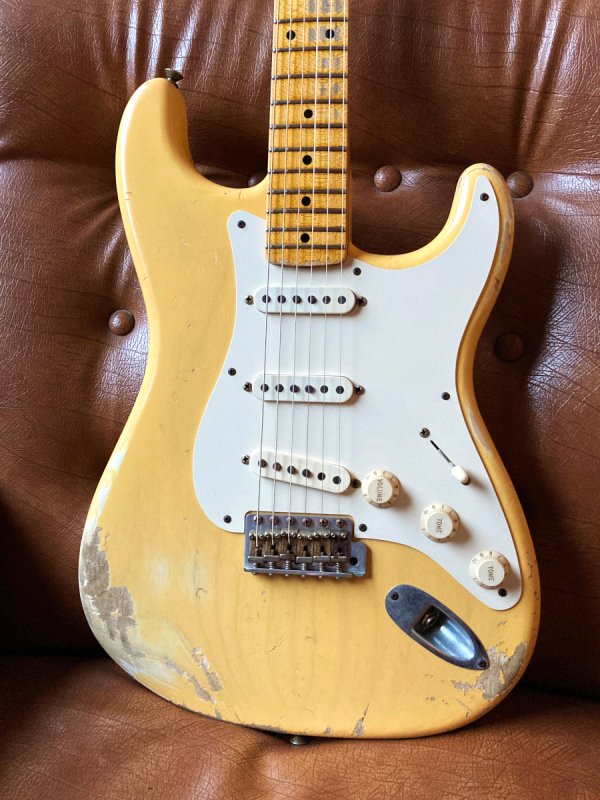 中古】Fender Custom Shop Team Built 1957 Stratocaster Heavy Relic