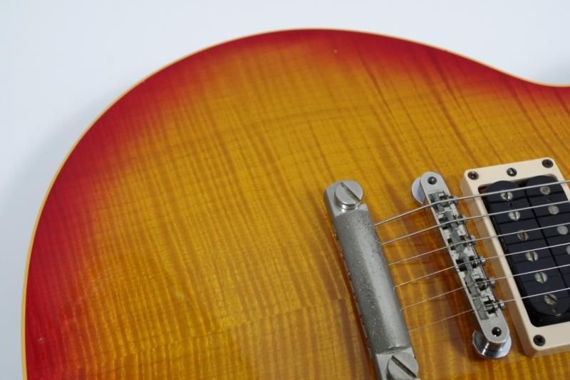中古】Gibson Les Paul Classic Premium Plus Cherry Sunburst